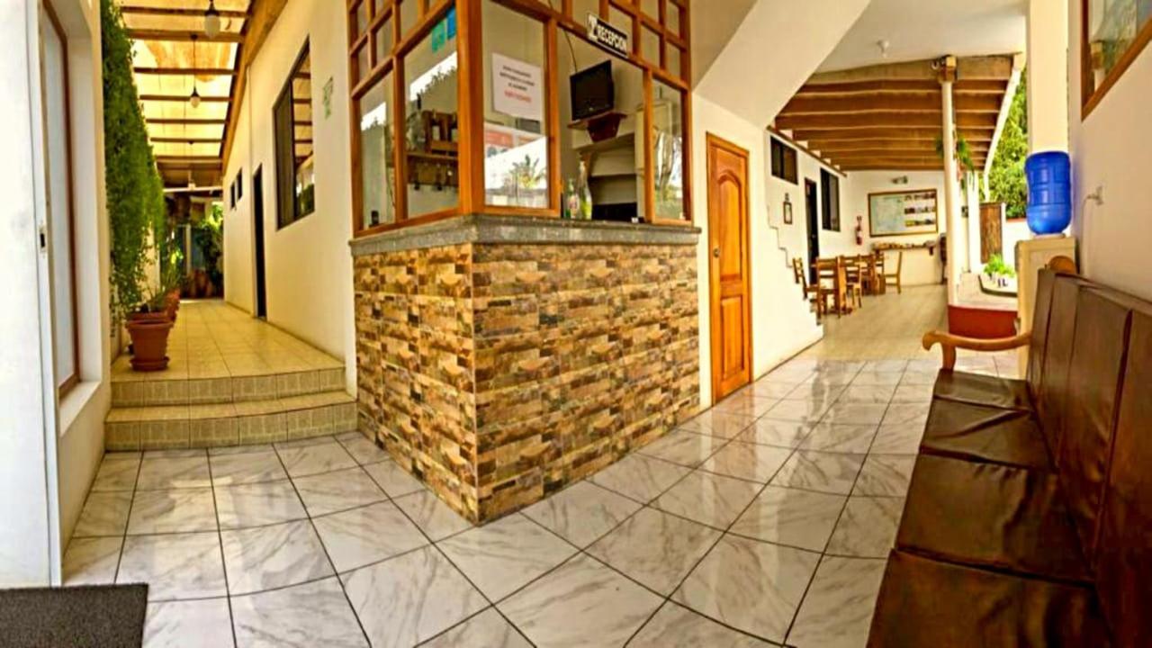 Hostal La Mirada Del Solitario George Пуэрто-Айора Экстерьер фото
