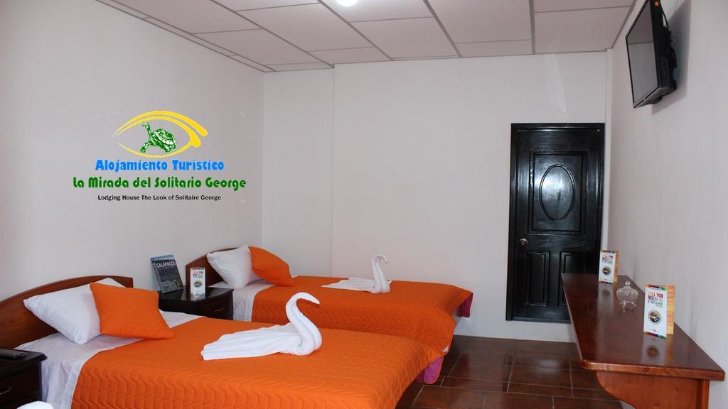 Hostal La Mirada Del Solitario George Пуэрто-Айора Экстерьер фото